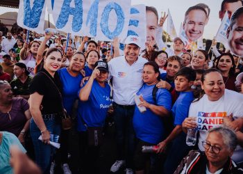 El 2 de junio hermosillenses decidirán entre continuar los cambios o regresar al pasado: Toño Astiazarán