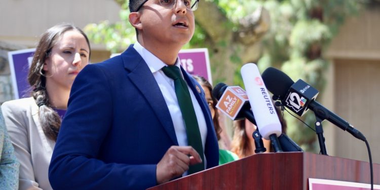 ‘Mantuvimos nuestra alma’: el Partido Republicano sigue bloqueando la derogación de la prohibición del aborto en Arizona
