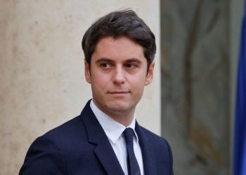 Gabriel Attal, el primer ministro francés más joven y abiertamente gay