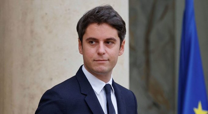 Gabriel Attal, el primer ministro francés más joven y abiertamente gay