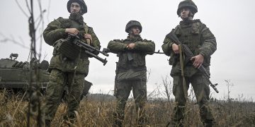 PUTIN PERMITE A LOS EXTRANJEROS SERVIR EN LAS FUERZAS ARMADAS RUSAS