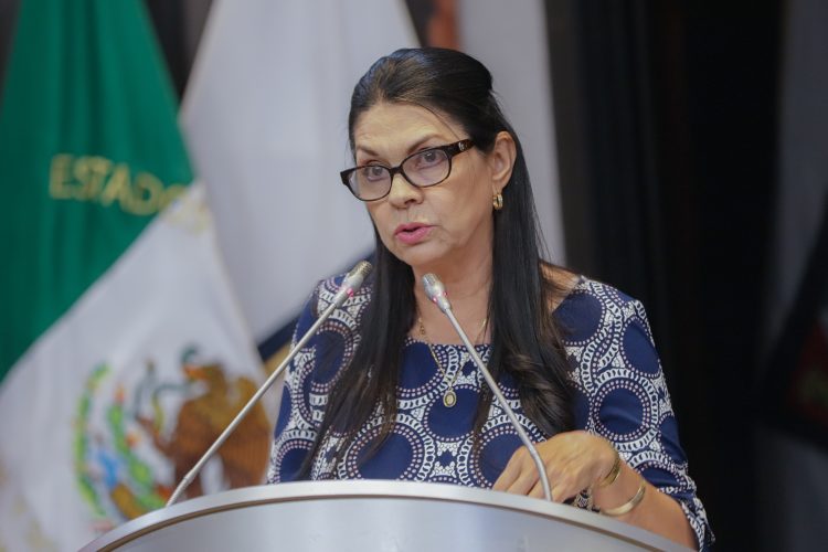 PRESENTA ERNESTINA CASTRO INICIATIVA DE PROTECCIÓN A PERIODISTAS