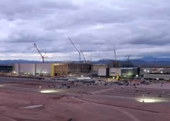 TSMC ATERRIZA EN ARIZONA Y TRANSMITE CALMA A LOS EMPLEADOS AMERICANOS