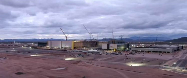 TSMC ATERRIZA EN ARIZONA Y TRANSMITE CALMA A LOS EMPLEADOS AMERICANOS