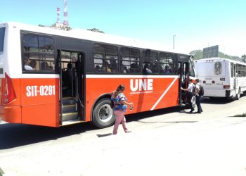 Pide Unión de Usuarios  seguir con cubrebocas al interior de camiones