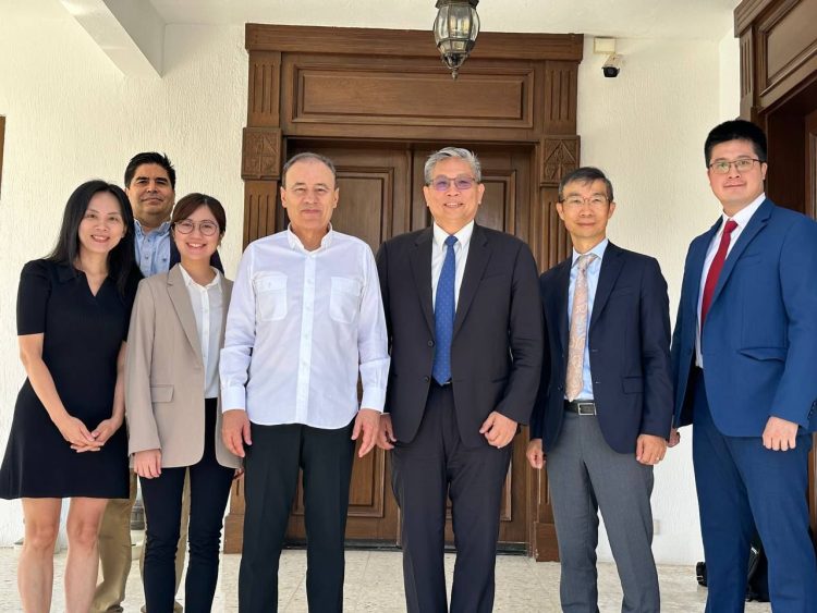 GESTIONA GOBERNADOR ALFONSO DURAZO ESPECIALIZACIÓN DE RECURSO HUMANO CON DELEGACIÓN DE TAIWÁN