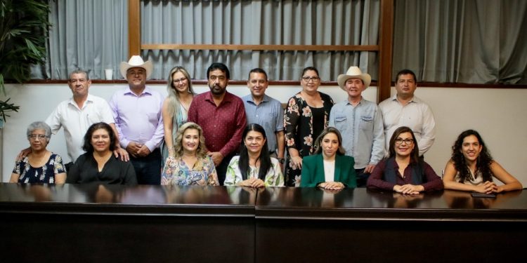 ELLY SALLARD Y KARINA ZÁRATE SE UNEN A BANCADA DE MORENA EN EL CONGRESO
