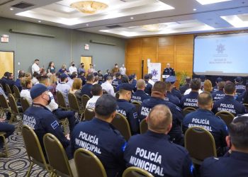 Da Toño Astiazarán bienvenida a nuevos elementos de seguridad pública municipal