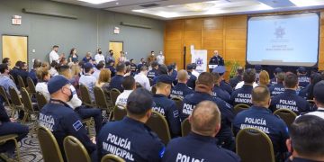 Da Toño Astiazarán bienvenida a nuevos elementos de seguridad pública municipal