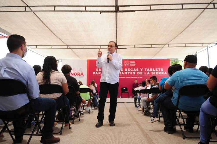 Llegó para quedarse el programa de becas “Sonora de Oportunidades”: Alfonso Durazo 