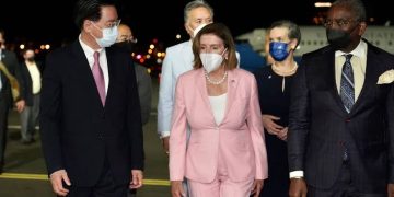 LLEGA NANCY PELOSI A TAIWÁN, CRECEN LAS TENSIONES CON CHINA