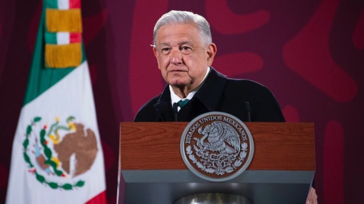 GOBIERNO FEDERAL ACLARA QUE DESAMYO DEL PRESIDENTE DE MÉXICO NO FUE POR INFARTO SINO POR COVID