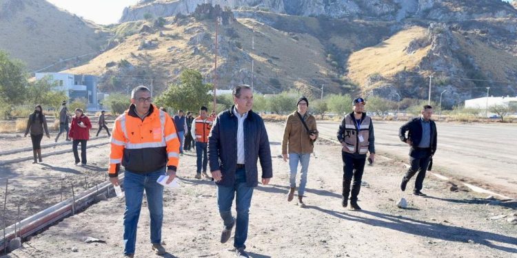SUPERVISA ANTONIO ASTIAZARÁN OBRAS EN PROCESO&nbsp;