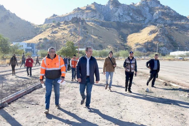 SUPERVISA ANTONIO ASTIAZARÁN OBRAS EN PROCESO&nbsp;