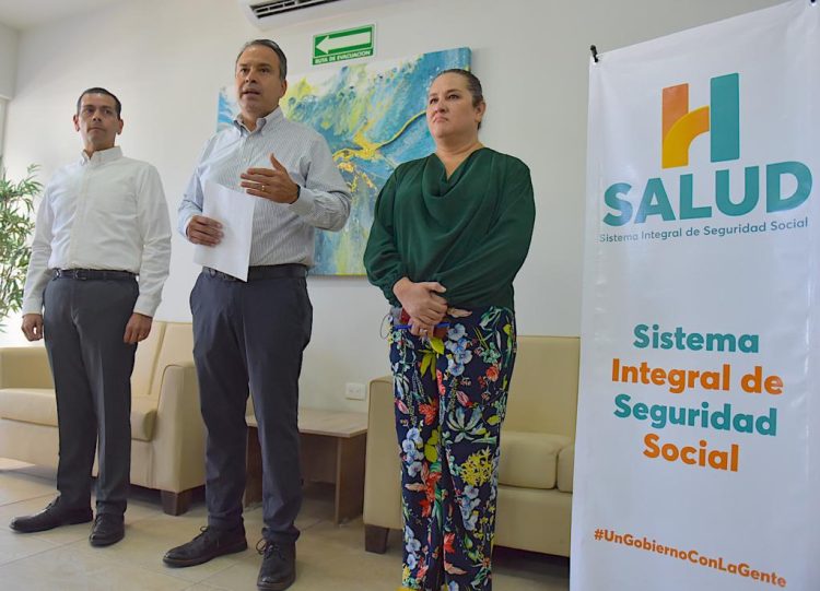 Presenta Toño Astiazarán Salud H, sistema de salud y pensiones para empleados municipales