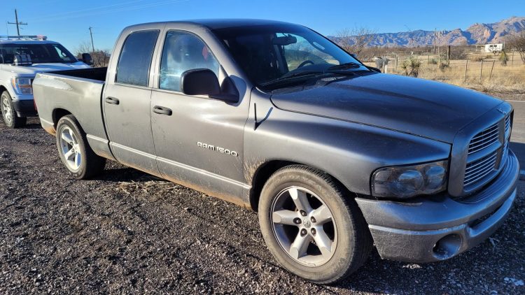 DETIENEN A CIUDADANO ESTADOUNIDENSE POR TRANSPORTAR INDOCUMENTADOS EN ARIZONA