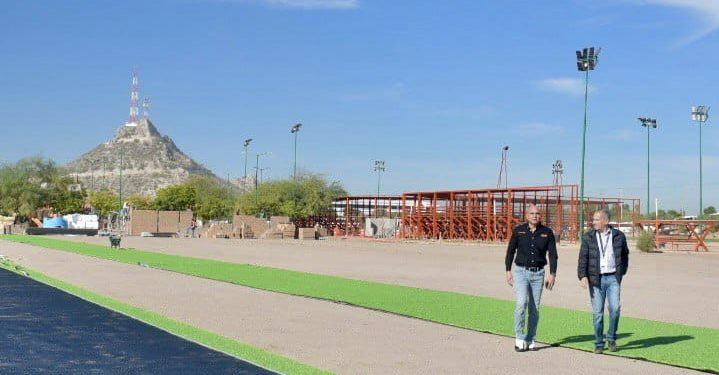 Avanza Ayuntamiento de Hermosillo en construcción del Campo 3 de béisbol en el Cárcamo