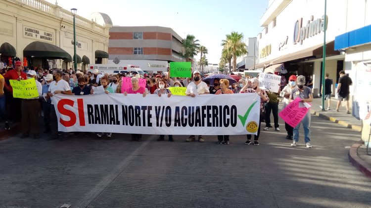 Realiza Unión de Usuarios” Marcha por el Agua”