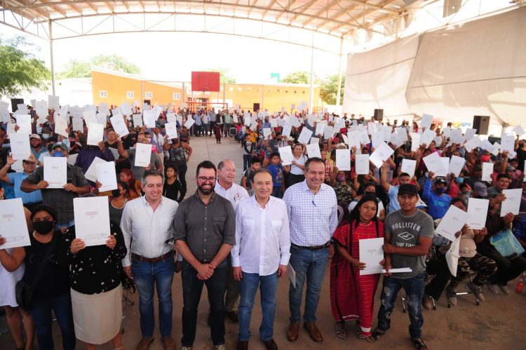 Beneficiamos a más de 70 mil familias con escrituras gratuitas: Alfonso Durazo