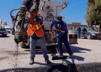 Alcanza bacheo 182 mil metros cuadrados en Hermosillo