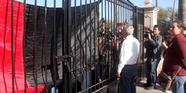 STAUS RECHAZA PROPUESTA DE UNIVERSIDAD DE SONORA, SIGUE LA HUELGA