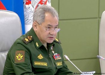 El ministro de Defensa de Rusia inspecciona el “puesto de mando” de la operación en Ucrania
