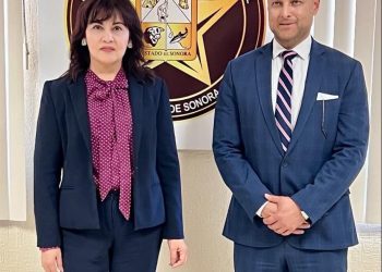 Nombran a Carlos Alberto Flores como responsable de la AMIC