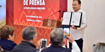 FIRMA ADM REFORMA CONSTITUCIONAL PARA EMPATAR TIEMPOS ELECTORALES
