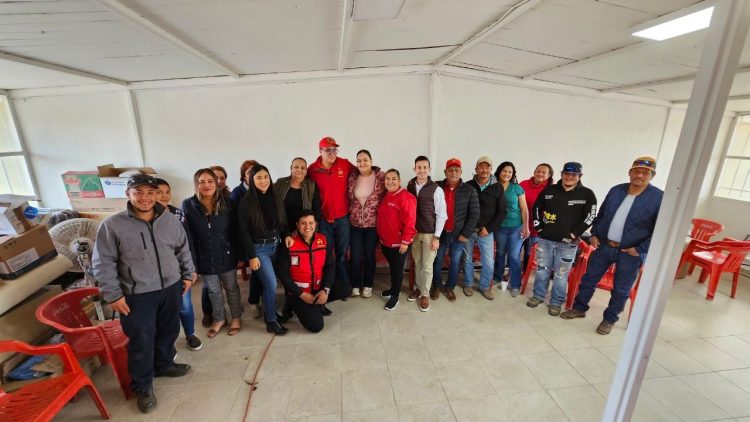 Ramon Flores toma protesta a nuevos comités municipales del PT en Santa Cruz, Ímuris y Santa Ana