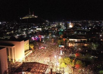 CONFIRMA ANTONIO ASTIAZARÁN NUEVO RÉCORD DE ASISTENCIA EN CONCIERTO DE FIESTAS DEL PITIC 