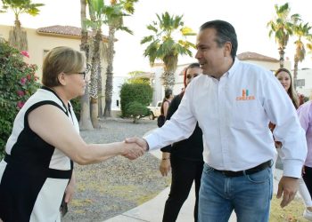 ENTREGA ANTONIO ASTIAZARÁN RECARPETEO DE CERRADA EN VALLE DE LAGO&nbsp;