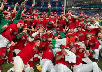 MÉXICO HACE HISTORIA EN EL CLÁSICO MUNDIAL DE BÉISBOL: VENCE A PUERTO RICO Y PASA A SEMIFINALES