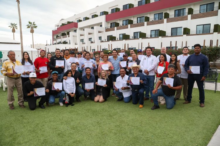 La Secretaría de Turismo, certifica como Anfitrión Turístico Náutico a embarcaciones pequeñas de San Carlos