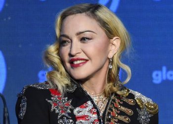 MADONNA, INGRESADA EN LA UCI POR UNA INFECCIÓN, SUSPENDE SU GIRA MUNDIAL