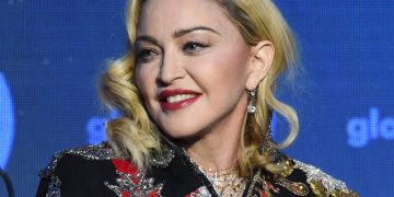 MADONNA, INGRESADA EN LA UCI POR UNA INFECCIÓN, SUSPENDE SU GIRA MUNDIAL