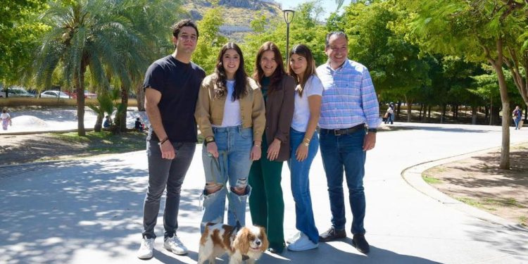 DISFRUTAN HERMOSILLENSES DÍA DE LA FAMILIA EN PARQUE MADERO&nbsp;