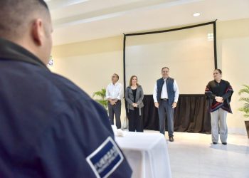 RECONOCE ANTONIO ASTIAZARÁN A PERSONAL DE SEGURIDAD PÚBLICA POR SU TRABAJO EN DISMINUIR EL ÍNDICE DELICTIVO