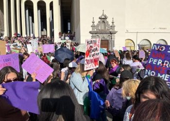 Marcha 8M, alto a feminicidios y desapariciones de mujeres en Sonora