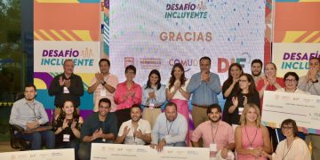 PREMIA TOÑO ASTIAZARÁN A GANADORES DE DESAFÍO INCLUYENTE