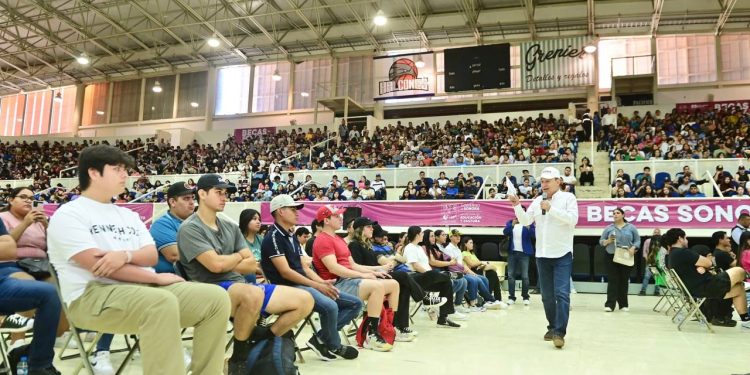 GENERAMOS OPORTUNIDADES PARA QUE NUESTROS JÓVENES SIGAN SUS ESTUDIOS Y ADQUIERAN EXPERIENCIA LABORAL: ALFONSO DURAZO