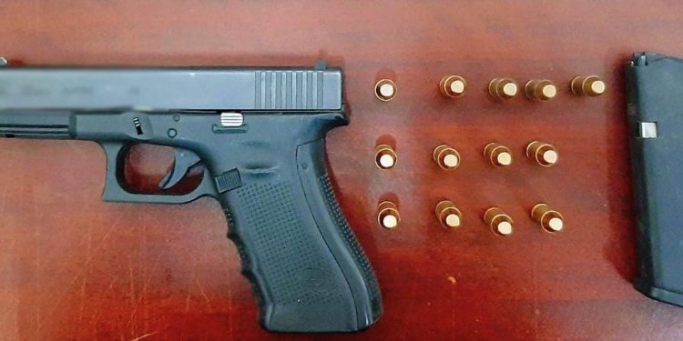 INCAUTAN POLICÍA ESTATAL Y SEDENA ARMA DE FUEGO EN GUAYMAS