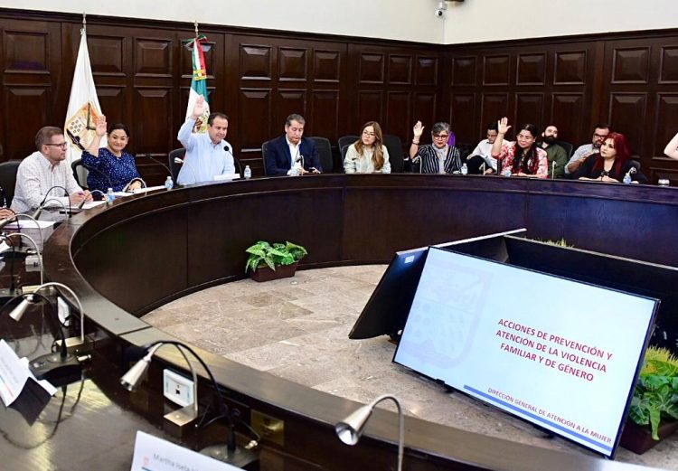 AVALA ANTONIO ASTIAZARÁN ACCIONES A FAVOR DE LAS MUJERES POR INSTANCIAS MUNICIPALES&nbsp;