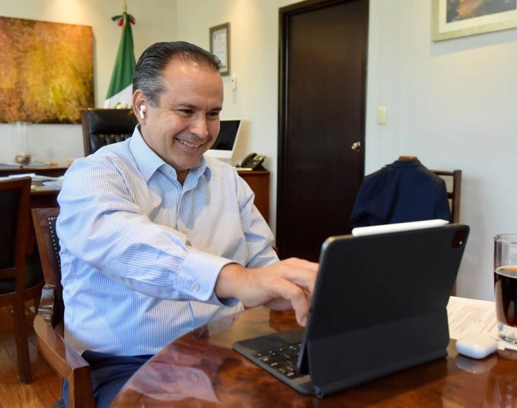 NOTIFICAN A TOÑO ASTIAZARÁN QUE HERMOSILLO FUE ELEGIDO PARA PARTICIPAR EN EL PROGRAMA CIUDADES EN MOVIMIENTO DEL DEPARTAMENTO DE ESTADO DE EEUU