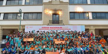 ABANDERA ANTONIO ASTIAZARÁN A DEPORTISTAS QUE REPRESENTARÁN A HERMOSILLO EN LA ETAPA ESTATAL DE JUEGOS NACIONALES CONADE 2023&nbsp;