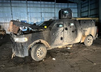 Aseguran AMIC y SEDENA taller utilizado para blindar vehículos tipo “Monstruo