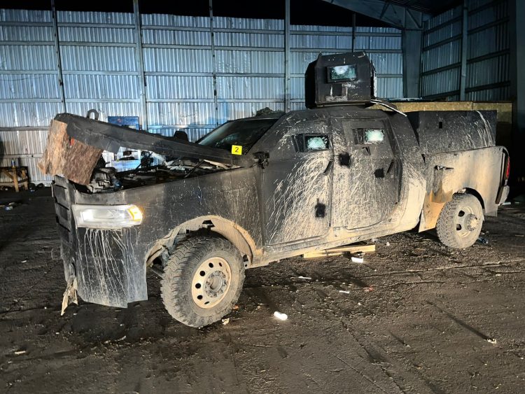 Aseguran AMIC y SEDENA taller utilizado para blindar vehículos tipo “Monstruo