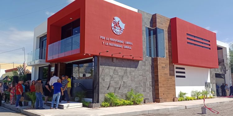 INAUGURA SUTCOBS OFICINAS PARA EL SINDICATO DE COBACH SONORA