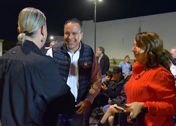 ENTREGA ANTONIO ASTIAZARÁN PAVIMENTACIÓN DE CALLE SANTA MÓNICA&nbsp;&nbsp;