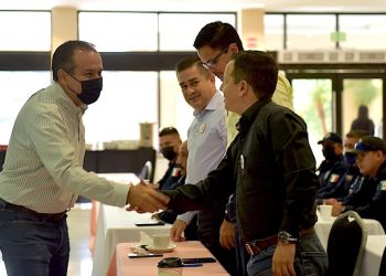 Promueve Toño Astiazarán en empleados municipales el trabajo en equipo