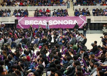 Encabeza Gobernador Durazo inicio de obras en parque industrial Kyungshin y beneficia a universitarios con becas en Cajeme